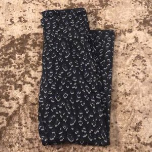 Old Navy Elevate Legging